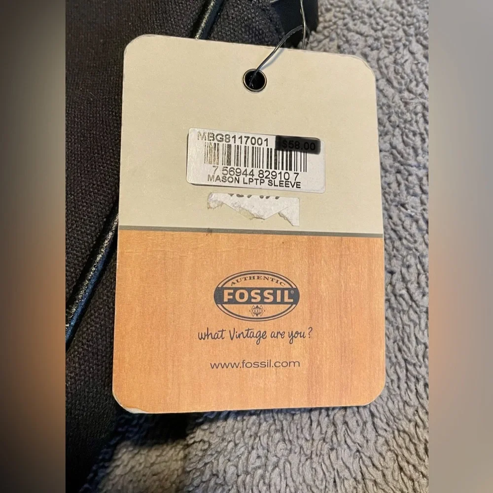 *NWT* FOSSIL Mason Laptop Sleeve/Messenger - 11” x 15” - Black Leather & Canvas